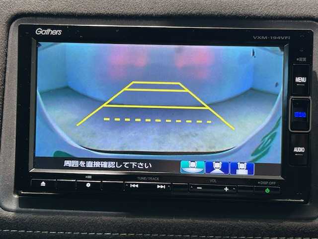 ホンダ ヴェゼル RS ホンダセンシング 宮城県 2019(令1)年 3.2万km プラチナホワイトパール ホンダセンシング/・衝突軽減ブレーキ（CMBS)/・アダプティブクルーズコントロール（ACC)/・路外逸脱抑制防止機能/オートライト/シートヒーター/ドライブレコーダー/ビルドインETC/社外SDナビ/単眼カメラ/フルセグTV/Bluetooth接続/バックカメラ/純正LEDヘッドライト/純正１８インチアルミホイール/純正フロアマット