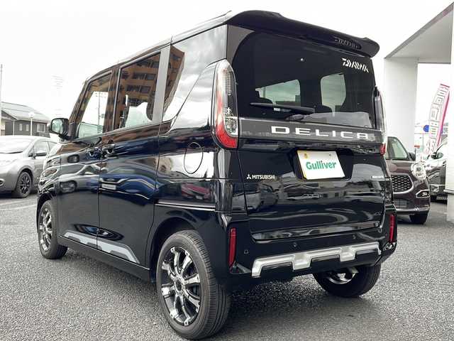 三菱 デリカミニ T プレミアム 山形県 2023(令5)年 1.3万km アメジストブラック ワンオーナー/マイパイロット/　ACC (レーダークルーズコントロール) /　LKA (車線維持支援機能) /純正ディスプレイオーディオ/　Bluetooth接続/　HDMI/アラウンドビューカメラ/両側パワースライドドア/ステアリングヒーター/ハーフレザーシート/シートヒーター/デジタルインナーミラー/LEDヘッドライト/フォグランプ/純正リモコンエンジンスターター/スマートキー