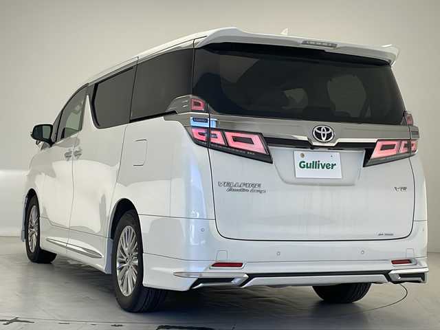 トヨタ ヴェルファイア V 沖縄県 2020(令2)年 5.1万km ホワイトパールクリスタルシャイン モデリスタフルエアロ/サンルーフ/純正ディスプレイオーディオ/(ナビ/DTV/DVD/Bluetooth/Apple carplay)/純正フリップダウンモニター/デジタルインナーミラー/バックカメラ/ETC2.0/ベージュ革シート/前席パワーシート/シートヒーター/ベンチレーション/両側パワースライドドア/電動リアゲート/コーナーセンサー/クルーズコントロール/純正17インチAW/LEDヘッドライト