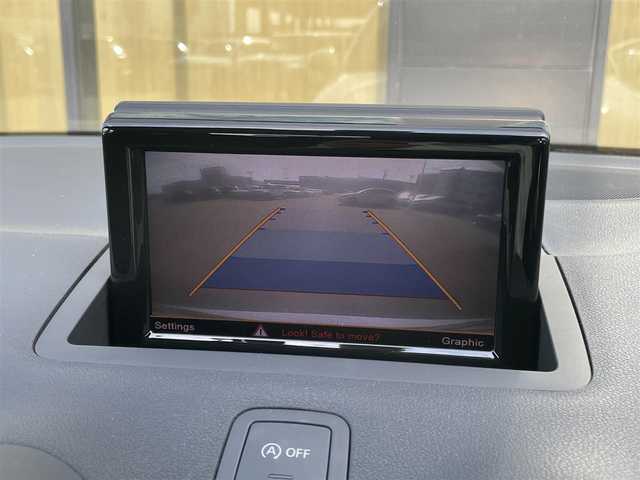アウディ Ａ１ SB 1．0TFSI 石川県 2016(平28)年 2.8万km 白 メモリナビ/フルセグテレビ/バックカメラ/アイドリングストップ/プッシュスタート/ドライブレコーダー/ETC/コーナーセンサー前後/オートライト/HIDライト