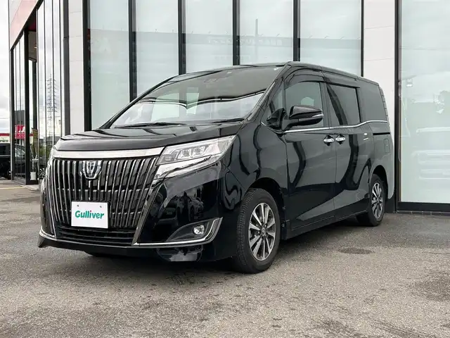 トヨタ エスクァイア Gi プレミアムパッケージ ブラックテーラード 大阪府 2020(令2)年 1.2万km ブラック 純正１０インチナビ/   フルセグTV/CD/DVD/Bluetooth/USB/バックモニター/１２．１型後席モニター/衝突軽減ブレーキ/横滑り防止装置/前席シートヒーター/両側パワースライドドア/クルーズコントロール/レーンキープアシスト/オートマチックハイビーム/ドライブレコーダー/コーナーセンサー/純正フロアマット/プッシュスタート/スマートキー/ETC/LED