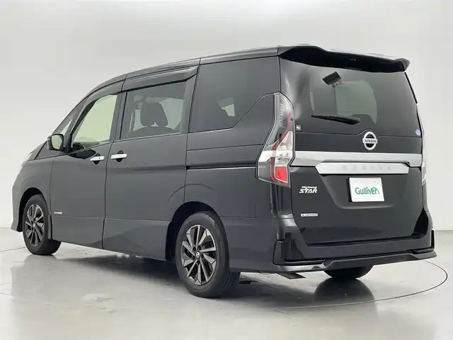 日産 セレナ ハイウェイS V アーバンクロム 熊本県 2021(令3)年 3.9万km ダイヤモンドブラック 純正ナビ（ＣＤ・ＤＶＤ・フルセグ・ＢＴ）/全周囲カメラ　/純正後席モニター　/ビルトインＥＴＣ　/純正前方ドライブレコーダー　/両側パワースライドドア　/レーダークルーズコントロール/前後クリアランスソナー　/前席シートヒーター/ステアリングヒーター/プロパイロット/エマージェンシーブレーキ/レーンキープアシスト/標識認識機能/横滑り防止/アイドリングストップ/電動パーキングブレーキ/ブレーキホールド/インテリジェントルームミラー/純正フロアマット/純正１６インチAW/オートライト/LEDヘッドライト/フォグライト/スマートキー/プッシュスタート