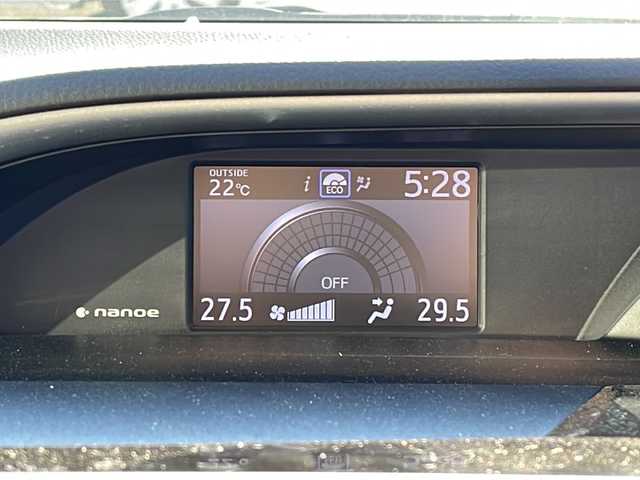 トヨタ ヴォクシー ZS 煌Ⅲ 岐阜県 2021(令3)年 1.9万km ブラック 純正ＳＤナビ　/後席モニター/ビルトインＥＴＣ　/バックカメラ　/前後ドライブレコーダー　/衝突軽減システム　/盗難防止装置　/横滑り防止装置　/前後コーナーセンサー　/アイドリングストップ　/ＬＥＤヘッドライト　/オートライト/ハーフレザーシート/純正16インチアルミホイール/プッシュスタート/スマートキー/スペアキー/純正フロアマット