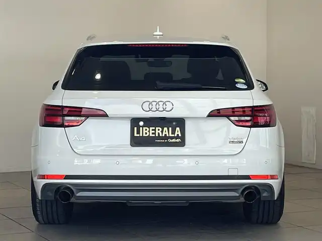 アウディ Ａ４ 2.0 TFSI クワトロ スポーツ Sライン PKG 愛知県 2018(平30)年 4.9万km グレイシアホワイトメタリック バーチャルコクピット　/マトリクスＬＥＤ　/ＭＭＩナビゲーション　/Ｂｌｕｅｔｏｏｔｈ　/フルセグＴＶ　/３６０度カメラ　/ブラックレザー　/シートヒーター/パワーシート　/ＡＣＣ　/ＬＫＡ　/ＢＳＭ　/ドライブレコーダー　/ＥＴＣ2.0/プッシュスタート/ウィンカーミラー/アイドリングストップ