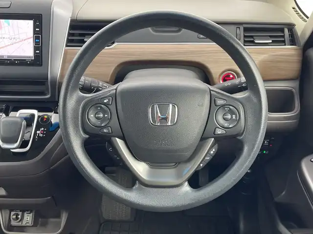 ホンダ フリード ハイブリット G ホンダセンシング 愛知県 2020(令2)年 5.1万km クリスタルブラックパール 純正ナビ/・Bluetooth/・CD/DVD/・フルセグテレビ/バックカメラ/スマートキー/両側パワースライドドア　/レーダークルーズコントロール/衝突軽減ブレーキ/オートマチックハイビーム/レーンキープアシスト/コーナーセンサー/ＥＴＣ/ＬＥＤヘッドライト/アイドリングストップ/前後ドライブレコーダー