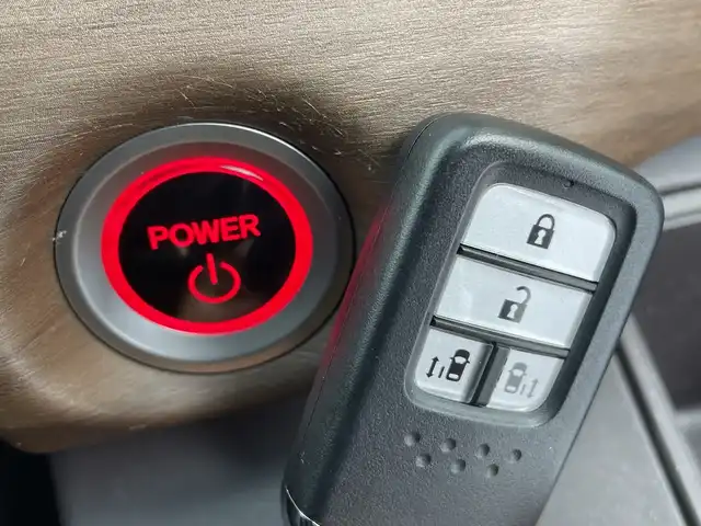 ホンダ フリード ハイブリット G ホンダセンシング 愛知県 2020(令2)年 5.1万km クリスタルブラックパール 純正ナビ/・Bluetooth/・CD/DVD/・フルセグテレビ/バックカメラ/スマートキー/両側パワースライドドア　/レーダークルーズコントロール/衝突軽減ブレーキ/オートマチックハイビーム/レーンキープアシスト/コーナーセンサー/ＥＴＣ/ＬＥＤヘッドライト/アイドリングストップ/前後ドライブレコーダー