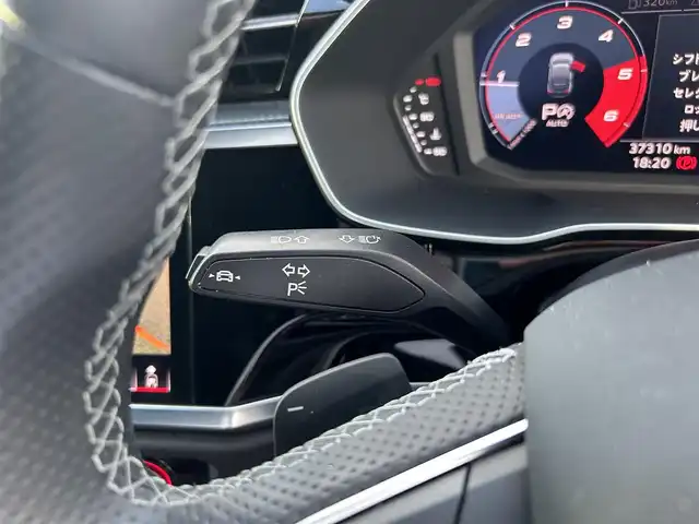 アウディ Ｑ３ SB 35TDIクワトロ Sライン 滋賀県 2021(令3)年 3.8万km グレイシアホワイトメタリック バーチャルコックピット/純正ナビ/（BT/USB/CarPlay）/３６０°カメラ/ベーシックパッケージ/・シートヒーター/・オートマチックテールゲート/・パワーシート/・Audiホールドシステム/アシスタンスパッケージ/・アダプティブクルーズアシスト/・ハイビームアシスト/・サイドアシスト/・リアクロストラフィックアシスト/プラスパッケージ/・パーシャルレザー/・マルチカラーアンビエントライティング/・純正19インチアルミホイール/テクノロジーパッケージ/・スマートフォンインターフェース/・ワイヤレスチャージング