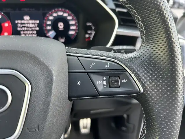 アウディ Ｑ３ SB 35TDIクワトロ Sライン 滋賀県 2021(令3)年 3.8万km グレイシアホワイトメタリック バーチャルコックピット/純正ナビ/（BT/USB/CarPlay）/３６０°カメラ/ベーシックパッケージ/・シートヒーター/・オートマチックテールゲート/・パワーシート/・Audiホールドシステム/アシスタンスパッケージ/・アダプティブクルーズアシスト/・ハイビームアシスト/・サイドアシスト/・リアクロストラフィックアシスト/プラスパッケージ/・パーシャルレザー/・マルチカラーアンビエントライティング/・純正19インチアルミホイール/テクノロジーパッケージ/・スマートフォンインターフェース/・ワイヤレスチャージング