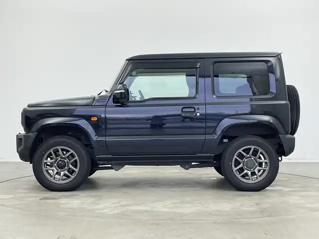 スズキ ジムニー XC 新潟県 2020(令2)年 4.5万km ブルーイッシュブラックパール3 アルパイン9インチナビ（X9NX)/バックカメラ/フルセグTV/Bluetooth/衝突軽減ブレーキ/レーンキープアシスト/クルーズコントロール/オートライト/LEDヘッドライト/ETC/ミラーヒーター/革巻きステアリング/ステアリングスイッチ/プッシュスタート/純正フロアマット