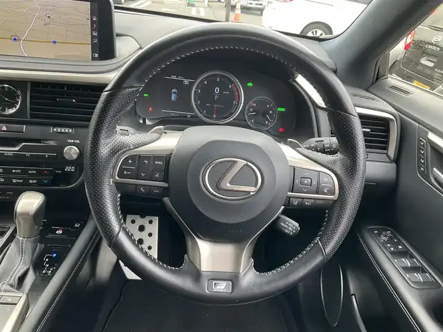 レクサス ＲＸ 450h Fスポーツ 滋賀県 2019(令1)年 5.5万km グラファイトブラックガラスフレーク ワンオーナー/車検８年10月まで/12.3インチワイドディスプレイ/　フルセグテレビ　Bluetooth対応/パノラミックビューモニター/黒革シート（全席シートヒーター）/　運転席&助手席ベンチレーション/3眼LEDヘッドライト/パノラマルーフ（チルド&アウタースライド式）/ヘッドアップディスプレイ/純正ドライブレコーダー/純正20インチアルミホイール/プッシュスタート/保証書/取扱説明書