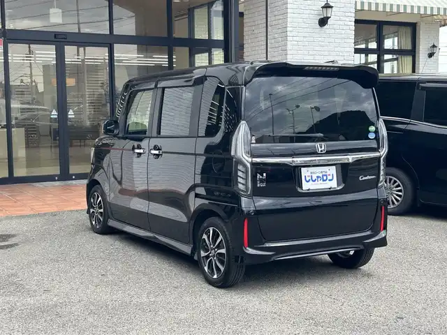 ホンダ Ｎ ＢＯＸ カスタム G L ホンダセンシング 高知県 2017(平29)年 11.3万km クリスタルブラックパール (株)IDOMが運営する【じしゃロン高知店】の自社ローン専用車両になります。こちらは現金またはオートローンご利用時の価格です。自社ローンご希望の方は別途その旨お申付け下さい