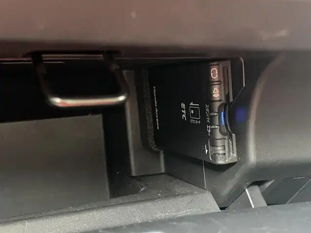 ホンダ Ｓ６６０ α 道央・札幌 2016(平28)年 3.5万km プレミアムスターホワイトP ・デジタルインナーミラー/・前後ドライブレコーダー/・赤革シートカバー/・バックカメラ/・ＥＴＣ/・アイドリングストップ/・プッシュスタート/・オートライト/・横滑り防止装置/・CTBA/・25年製、ＡＤＶＡＮ　ＮＮＥＯＶＡ　ＡＤ０９/・前後異径、純正ＡＷ