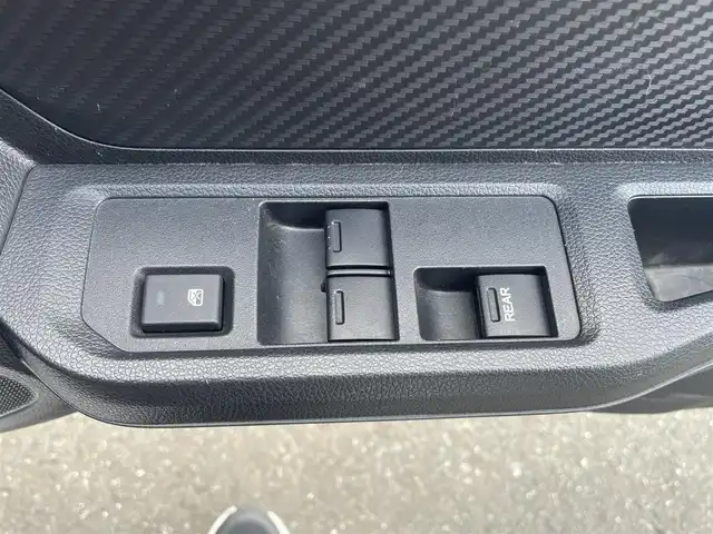 ホンダ Ｓ６６０ α 道央・札幌 2016(平28)年 3.5万km プレミアムスターホワイトP ・デジタルインナーミラー/・前後ドライブレコーダー/・赤革シートカバー/・バックカメラ/・ＥＴＣ/・アイドリングストップ/・プッシュスタート/・オートライト/・横滑り防止装置/・CTBA/・25年製、ＡＤＶＡＮ　ＮＮＥＯＶＡ　ＡＤ０９/・前後異径、純正ＡＷ