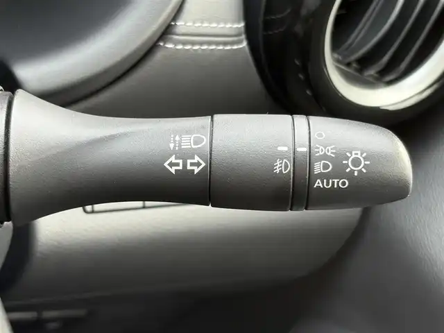 日産 キックス X 山口県 2020(令2)年 6.2万km ダークブルー 純正９インチメモリナビ/フルセグTV/CD/SD/BT/アラウンドビューモニター/インテリジェントルームミラー/セーフティアシスト/プロパイロット/インテリジェントエマージェンシーブレーキ/踏み間違え防止アシスト/車線逸脱警報/車線逸脱防止支援システム/ふらつき警報/LEDオートヘッドライト/ハイビームアシスト/ETC/プッシュスタート