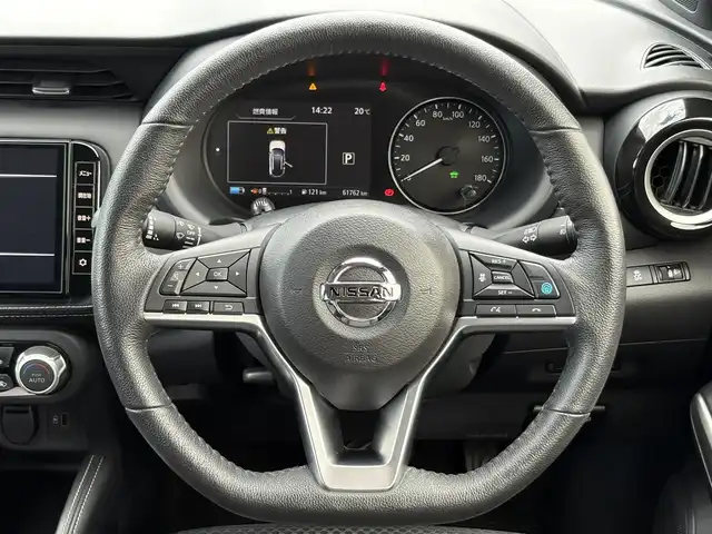 日産 キックス X 山口県 2020(令2)年 6.2万km ダークブルー 純正９インチメモリナビ/フルセグTV/CD/SD/BT/アラウンドビューモニター/インテリジェントルームミラー/セーフティアシスト/プロパイロット/インテリジェントエマージェンシーブレーキ/踏み間違え防止アシスト/車線逸脱警報/車線逸脱防止支援システム/ふらつき警報/LEDオートヘッドライト/ハイビームアシスト/ETC/プッシュスタート