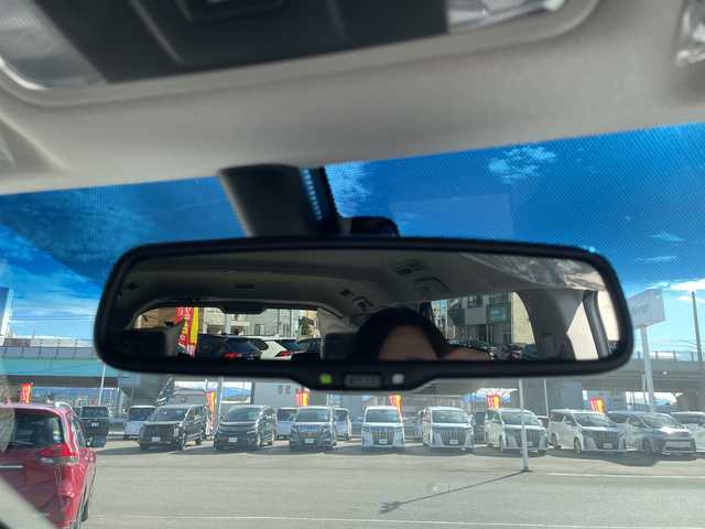 三菱 デリカＤ：５ シャモニー 石川県 2025(令7)年 0.1千km グラファイトグレーメタリック/ブラックマイカ 登録未使用車/禁煙車/4WD/e-Assist/アラウンドビューモニター/両側パワースライドドア/パワーバックドア/レーダークルーズコントロール/LEDオートライト/オートマチックハイビーム/ハーフレザーシート/前席シートヒーター/純正18インチアルミホイール/パドルシフト/アイドリングストップ/ステアリングヒーター/スペアキー/スマートキー