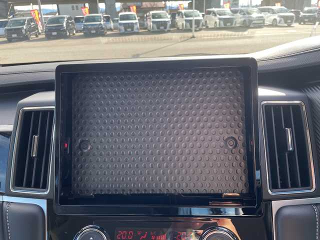 三菱 デリカＤ：５ シャモニー 石川県 2025(令7)年 0.1千km グラファイトグレーメタリック/ブラックマイカ 登録未使用車/禁煙車/4WD/e-Assist/アラウンドビューモニター/両側パワースライドドア/パワーバックドア/レーダークルーズコントロール/LEDオートライト/オートマチックハイビーム/ハーフレザーシート/前席シートヒーター/純正18インチアルミホイール/パドルシフト/アイドリングストップ/ステアリングヒーター/スペアキー/スマートキー