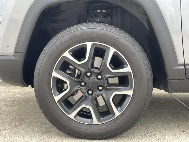 クライスラー・ジープ ジープ コンパス トレイルホーク 東京都 2020(令2)年 4.8万km グレー 4WD/純正ナビ/TV/バックモニター/ハーフレザーシート/前後ドラレコ/ACC/BSM/LKA/ETC