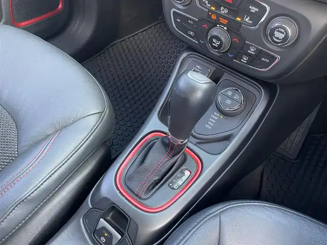 クライスラー・ジープ ジープ コンパス トレイルホーク 東京都 2020(令2)年 4.8万km グレー 4WD/純正ナビ/TV/バックモニター/ハーフレザーシート/前後ドラレコ/ACC/BSM/LKA/ETC