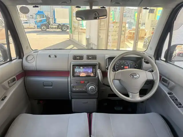 ダイハツ ムーヴ コンテ X 愛知県 2013(平25)年 6.3万km ブラックマイカメタリック /禁煙//ディーラー記録簿//社外メモリナビ//フルセグ//CD/DVD/SD/BT/USB/VTR/iPod/AM/FM//アイドリングストップ//ヘッドライトレベライザー//盗難防止//電格ミラー//純正フロアマット//純正ドアバイザー//スマートキー//保証書//取扱説明書//ナビ取説//スペアキー