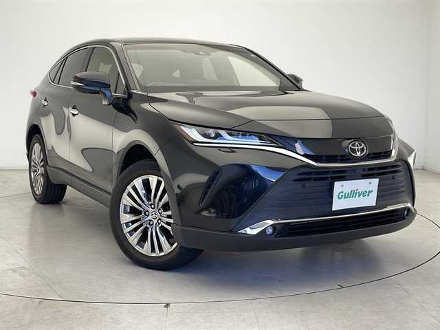 トヨタ ハリアー Z レザーパッケージ 千葉県 2021(令3)年 2.5万km プレシャスブラックパール 禁煙車/ＪＢＬ/１２．３型ディスプレイオーディオ/Bluetooth Applecarplay AndoroidAuto フルセグ/全方位カメラ/黒革シート/エアシート/シートヒーター/パワーシート/シートメモリー/ステアリングヒーター/パワーバックドア/デジタルインナーミラー/ＥＴＣ２．０/ドライブレコーダー/ヘッドアップディスプレイ/電動パーキングブレーキ/オートホールド/LEDヘッドライト/フォグランプ/プッシュスタート/スマートキー/ウィンカーミラー/トヨタセーフティーセンス/衝突軽減ブレーキ/レーンキープアシスト/クリアランスソナー/レーダークルーズコントロール/先行者発進告知/標識認識機能/フロアマット
