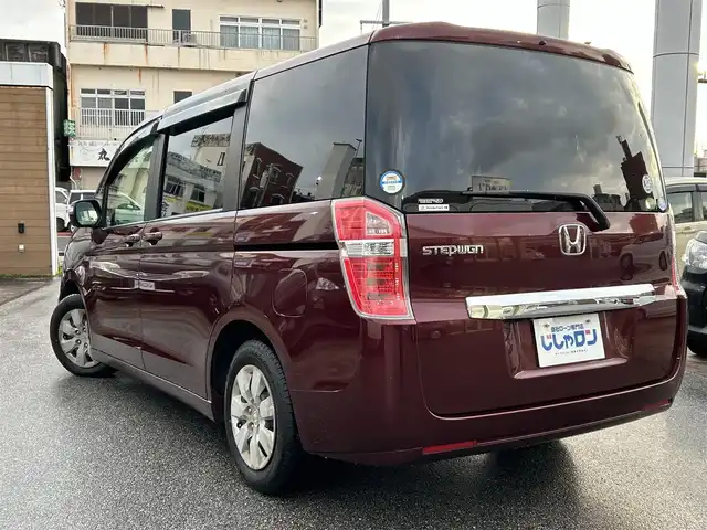 ホンダ ステップワゴン G コンフォートセレクション 沖縄県 2014(平26)年 7.5万km プレミアムディープロッソパール (株)IDOMが運営する【じしゃロンOO店】の自社ローン専用車両になりますこちらは現金またはオートローンご利用時の価格です。自社ローンご希望の方は別途その旨お申付け下さい/・純正ナビ　/・ＴＶ　/・バックカメラ　/・Ｂｌｕｅｔｏｏｔｈ接続　/・ＥＴＣ　/・パワースライドドア　/・クルーズコントロール　/・横滑り防止装置　/・純正アルミホイール　/・純正フロアマット　/・取扱説明書　/・保証書
