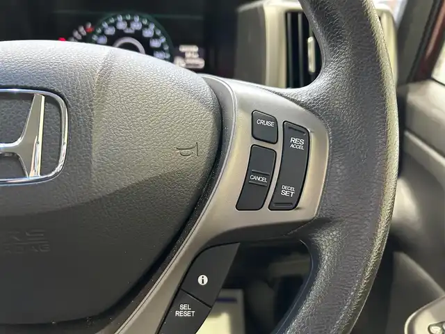 ホンダ ステップワゴン G コンフォートセレクション 沖縄県 2014(平26)年 7.5万km プレミアムディープロッソパール (株)IDOMが運営する【じしゃロンOO店】の自社ローン専用車両になりますこちらは現金またはオートローンご利用時の価格です。自社ローンご希望の方は別途その旨お申付け下さい/・純正ナビ　/・ＴＶ　/・バックカメラ　/・Ｂｌｕｅｔｏｏｔｈ接続　/・ＥＴＣ　/・パワースライドドア　/・クルーズコントロール　/・横滑り防止装置　/・純正アルミホイール　/・純正フロアマット　/・取扱説明書　/・保証書