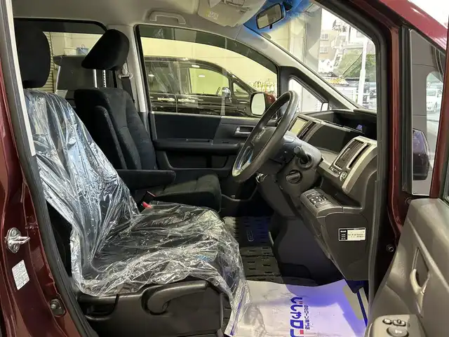 ホンダ ステップワゴン G コンフォートセレクション 沖縄県 2014(平26)年 7.5万km プレミアムディープロッソパール (株)IDOMが運営する【じしゃロンOO店】の自社ローン専用車両になりますこちらは現金またはオートローンご利用時の価格です。自社ローンご希望の方は別途その旨お申付け下さい/・純正ナビ　/・ＴＶ　/・バックカメラ　/・Ｂｌｕｅｔｏｏｔｈ接続　/・ＥＴＣ　/・パワースライドドア　/・クルーズコントロール　/・横滑り防止装置　/・純正アルミホイール　/・純正フロアマット　/・取扱説明書　/・保証書