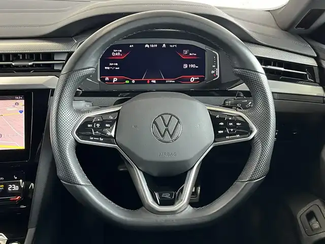 フォルクスワーゲン ＶＷ アルテオン TSI 4モーション Rライン 山形県 2022(令4)年 2.8万km 黒 純正ナビ/360°カメラ/フルセグTV/ALPINE後席モニター/アダプティブクルーズコントロール/シートヒーター/Rラインレザーシート/パドルシフト/ドライブレコーダー/純正AW付きスタッドレス車載/電動リアゲート/フットオープナー