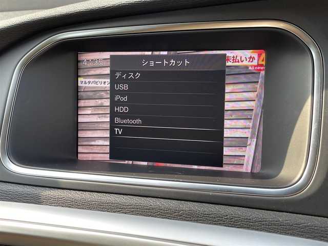 ボルボ Ｖ４０ クロスカントリー T5 AWD サマム 長野県 2018(平30)年 3.9万km ルミナスサンドメタリック ・harman/kardon /・茶革 /・ACC /・BLIS /・LKA /・純正ナビ /・Bカメラ/・PWシート /・シートH/・LEDヘッド/・ウッドパネル /・スマートキー /・ETC /・ブラウンレザーシート /・18インチAW /・luetooth /・パドルシフト /・コーナーセンサー