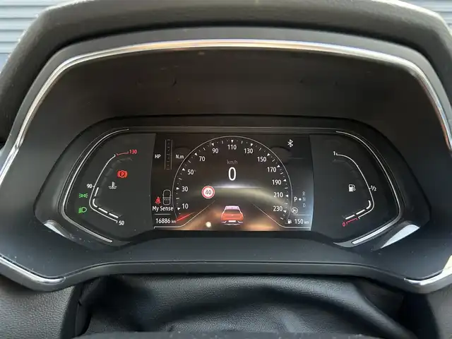 ルノー キャプチャー インテンス 茨城県 2022(令4)年 1.7万km ルージュフラムM ワンオーナー　/３６０度カメラ　/衝突軽減Ｂ　/ＡＣＣ　/ＬＫＡ　/ＢＳＭ　/パーキングアシスト　/ＣａｒＰｌａｙ　/ＢＴ　/ＵＳＢ　/半革　/シートヒーター　/ハンドルヒーター　/ＬＥＤヘッドライト　/ＥＴＣ　/ルーフレール/禁煙車