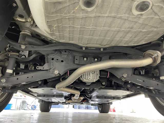 スバル フォレスター ハイブリッド アドバンス 滋賀県 2020(令2)年 7.9万km クリスタルブラックシリカ 禁煙車/純正8型ナビ【CD/DVD/USB/Bluetooth/フルセグ】/バック＆サイドカメラ/後席モニター【ALPINE】/デジタルインナーミラー/電動リアゲート/電動パーキング/ハーフレザーシート/全席シートヒーター/D/N席パワーシート/ステアリングヒーター/前後ソナー/ETC/パドルシフト