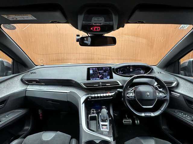 プジョー ５００８ GT ブルーHDi 千葉県 2018(平30)年 6.4万km アマゾナイトグレー パノラマＳＲ　/ナビ　/バックカメラ　/ＡＣＣ　/ＢＳＭ　/ハーフレザーシート　/パワーシート　/シートヒーター　/リラクゼーション機能　/ＬＥＤヘッドライト　/オートライト　/電動リアゲート　/純正１８インチＡＷ