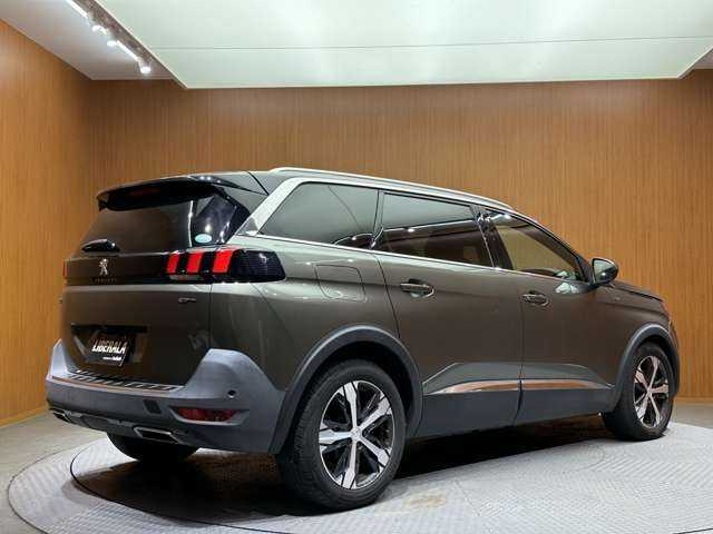 プジョー ５００８ GT ブルーHDi 千葉県 2018(平30)年 6.4万km アマゾナイトグレー パノラマＳＲ　/ナビ　/バックカメラ　/ＡＣＣ　/ＢＳＭ　/ハーフレザーシート　/パワーシート　/シートヒーター　/リラクゼーション機能　/ＬＥＤヘッドライト　/オートライト　/電動リアゲート　/純正１８インチＡＷ