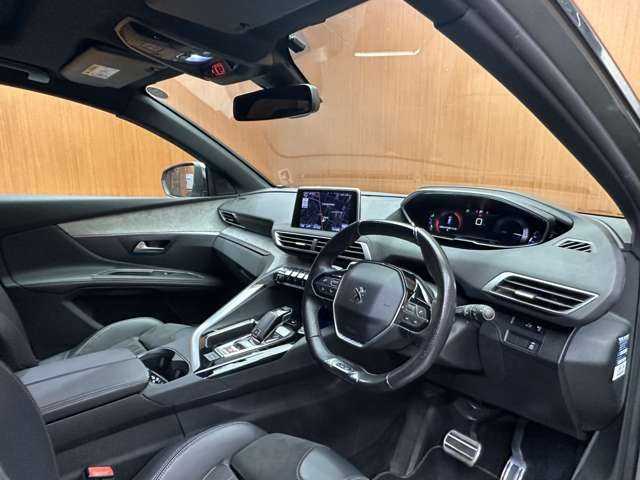 プジョー ５００８ GT ブルーHDi 千葉県 2018(平30)年 6.4万km アマゾナイトグレー パノラマＳＲ　/ナビ　/バックカメラ　/ＡＣＣ　/ＢＳＭ　/ハーフレザーシート　/パワーシート　/シートヒーター　/リラクゼーション機能　/ＬＥＤヘッドライト　/オートライト　/電動リアゲート　/純正１８インチＡＷ