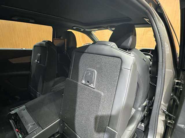 プジョー ５００８ GT ブルーHDi 千葉県 2018(平30)年 6.4万km アマゾナイトグレー パノラマＳＲ　/ナビ　/バックカメラ　/ＡＣＣ　/ＢＳＭ　/ハーフレザーシート　/パワーシート　/シートヒーター　/リラクゼーション機能　/ＬＥＤヘッドライト　/オートライト　/電動リアゲート　/純正１８インチＡＷ