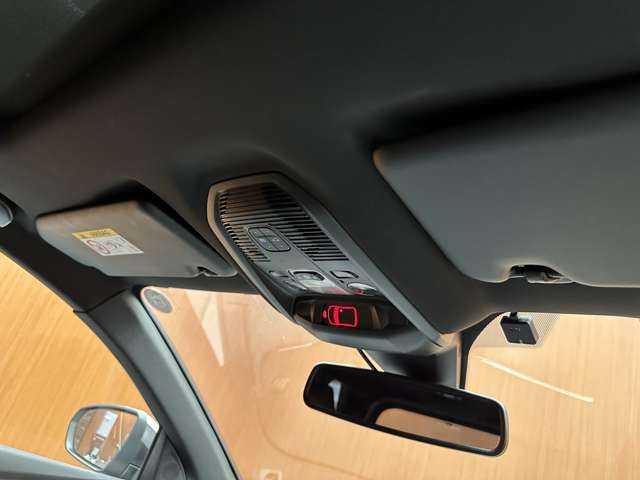 プジョー ５００８ GT ブルーHDi 千葉県 2018(平30)年 6.4万km アマゾナイトグレー パノラマＳＲ　/ナビ　/バックカメラ　/ＡＣＣ　/ＢＳＭ　/ハーフレザーシート　/パワーシート　/シートヒーター　/リラクゼーション機能　/ＬＥＤヘッドライト　/オートライト　/電動リアゲート　/純正１８インチＡＷ
