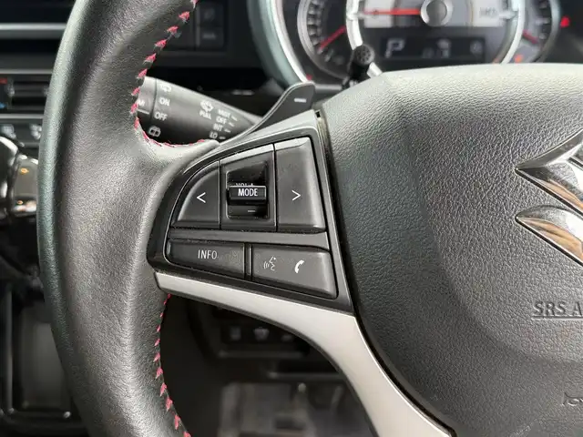 スズキ スペーシア カスタム HYBRID XS ターボ 東京都 2019(令1)年 6.5万km ピュアホワイトP ・ワンオーナー/・スズキセーフティサポート/・デュアルセンサーブレーキサポート/・車線逸脱警報機能/・先行車発進お知らせ機能/・誤発進抑制機能/・クルーズコントロール/・コーナーセンサー/・ヘッドアップディスプレイ/・全方位モニター/・プッシュスタート/・アイドリングストップ/・パドルシフト/・純正メモリーナビ ＜フルセグTV/BT/CD/DVD＞/・ETC/・ドライブレコーダー/・両側パワースライドドア /・ハーフレザーシート/・シートヒーター/・パーソナルテーブル/・後席ロールサンシェード/・スリムサーキュレーター/・SRSエアバッグ（運転席/助手席/サイド）/・LEDヘッドライト/・オートライト/・１５インチ純正アルミホイール/・ドアバイザー/・スマートキー