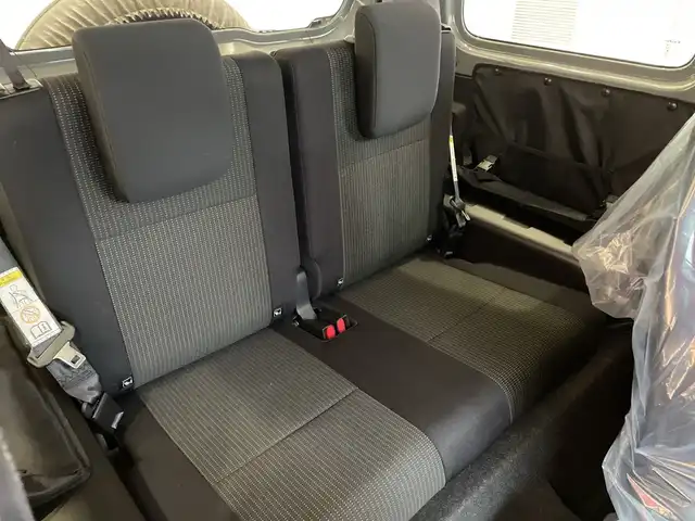 スズキ ジムニー シエラ JC 埼玉県 2023(令5)年 1.9万km ミディアムグレー デュアルセンサーブレーキサポート /純正8インチメモリナビ/　　CD/DVD/BT/フルセグ /バックカメラ /クルーズコントロール /LEDオートライト /シートヒーター /純正15インチアルミホイール /ステアリングスイッチ /ETC