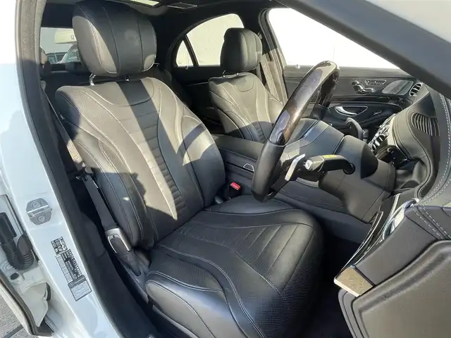 メルセデス・ベンツ Ｓ４００ｄ AMGラインプラス 東京都 2018(平30)年 4.6万km ダイヤモンドホワイト 純正HDDナビ/フルセグTV/360°カメラ/AppleCarPlay/AndroidAuto/HUD/Burmester/ウッドコンビハンドル/レザーEXC/パヒュームアトマイザー/黒革シート/全席シートヒーター/前席シートベンチレーション/64色アンビエントライト/ソフトクローズドア/パノラマサンルーフ/エアサス/リモートパーキングアシスト/レーダーセーフパッケージ/キーレスゴー/パワートランク/フットオープナー/前方ドライブレコーダー/Wチャージャー/ダイナミックセレクト/ダイナミックシート