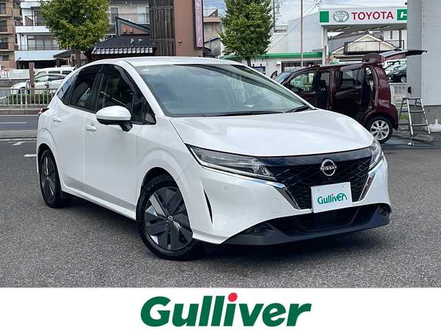 日産 ノート X 愛知県 2021(令3)年 2万km ピュアホワイトパール /ワンオーナー//純正メーカーナビ//フルセグTV・Bluetooth・HDMI・USB//ワイヤレス充電器//インテリジェントアラウンドビューモニター//インテリジェントルームミラー//ステアリングスイッチ//ETC2.0//LEDヘッドライト//アダプティブLEDヘッドライトシステム//LEDフォグランプ//純正ドライブレコーダー//純正フロアマット//BSI(後側方衝突防止支援システム)//BSW(後側方車両検知警報)//RCTA(後退時車両検知警報)//保証書//取扱説明書//記録簿//スペアキー×１