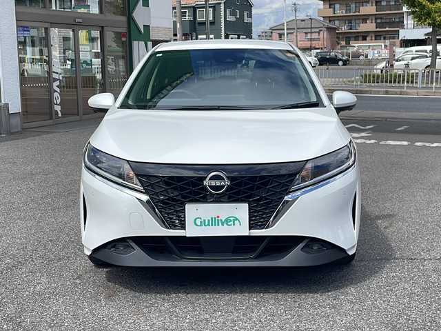 日産 ノート X 愛知県 2021(令3)年 2万km ピュアホワイトパール /ワンオーナー//純正メーカーナビ//フルセグTV・Bluetooth・HDMI・USB//ワイヤレス充電器//インテリジェントアラウンドビューモニター//インテリジェントルームミラー//ステアリングスイッチ//ETC2.0//LEDヘッドライト//アダプティブLEDヘッドライトシステム//LEDフォグランプ//純正ドライブレコーダー//純正フロアマット//BSI(後側方衝突防止支援システム)//BSW(後側方車両検知警報)//RCTA(後退時車両検知警報)//保証書//取扱説明書//記録簿//スペアキー×１