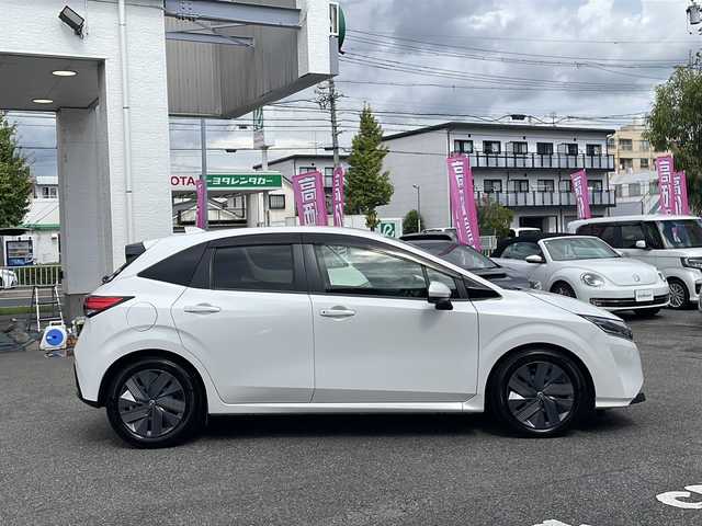 日産 ノート X 愛知県 2021(令3)年 2万km ピュアホワイトパール /ワンオーナー//純正メーカーナビ//フルセグTV・Bluetooth・HDMI・USB//ワイヤレス充電器//インテリジェントアラウンドビューモニター//インテリジェントルームミラー//ステアリングスイッチ//ETC2.0//LEDヘッドライト//アダプティブLEDヘッドライトシステム//LEDフォグランプ//純正ドライブレコーダー//純正フロアマット//BSI(後側方衝突防止支援システム)//BSW(後側方車両検知警報)//RCTA(後退時車両検知警報)//保証書//取扱説明書//記録簿//スペアキー×１
