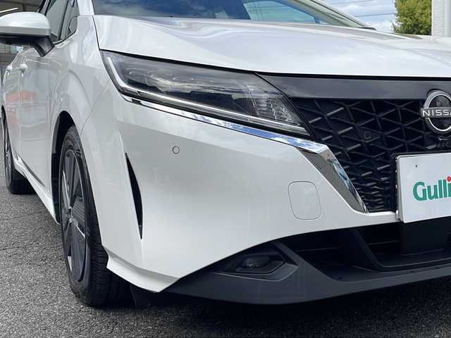 日産 ノート X 愛知県 2021(令3)年 2万km ピュアホワイトパール /ワンオーナー//純正メーカーナビ//フルセグTV・Bluetooth・HDMI・USB//ワイヤレス充電器//インテリジェントアラウンドビューモニター//インテリジェントルームミラー//ステアリングスイッチ//ETC2.0//LEDヘッドライト//アダプティブLEDヘッドライトシステム//LEDフォグランプ//純正ドライブレコーダー//純正フロアマット//BSI(後側方衝突防止支援システム)//BSW(後側方車両検知警報)//RCTA(後退時車両検知警報)//保証書//取扱説明書//記録簿//スペアキー×１