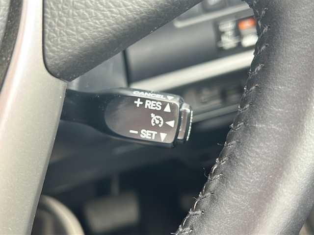 トヨタ エスクァイア Gi 千葉県 2015(平27)年 4.3万km スパークリングブラックパールクリスタルシャイン ワンオーナー/純正ナビ/フルセグテレビ/AM/FM/BT/バックカメラ/クルーズコントロール/両側パワースライドドア/ドライブレコーダー/二列目サンシェード/プッシュスタート/アイドリングストップ/ビルトインETC/ウォークスルー/純正フロアマット/横滑り防止装置/エコモード