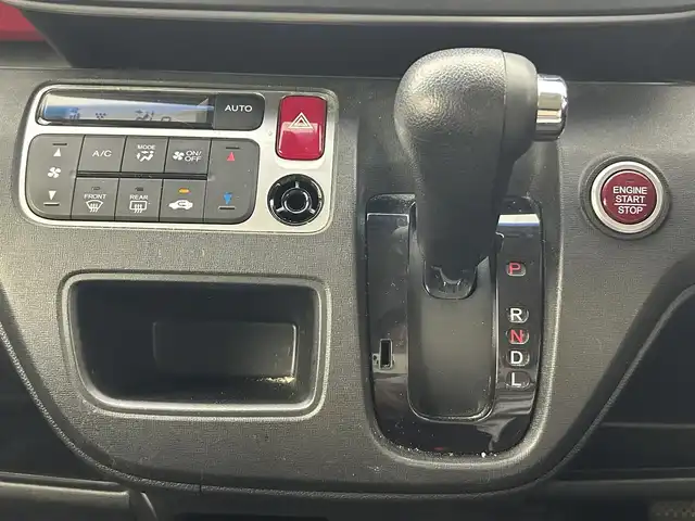 ホンダ Ｎ ＯＮＥ G Lパッケージ 熊本県 2015(平27)年 8.3万km ミラノレッド 禁煙車/純正ナビVXM-145VSi(CD・DVD・フルセグ・BT）　/バックカメラ　/社外前方ドライブレコーダー/社外ETC/衝突軽減ブレーキ/横滑り防止/オートエアコン/電動格納ミラー/アイドリングストップ/純正フロアマット　/オートライト/HIDライト/スマートキー/プッシュスタート/保証書/取扱説明書