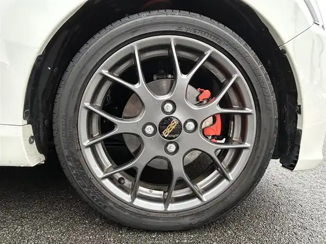 ダイハツ コペン GRスポーツ 愛媛県 2024(令6)年 0.2万km パールホワイトⅢ GR専用レカロシート/momo製専用革巻きステアリングホイール/アクティブトップ(電動開閉式ルーフ)/BBS製専用鍛造16インチアルミホイール/ATOTO7型ディスプレイオーディオ/バックカメラ/PORMIDO製ミラー型ドライブレコーダー/パドルシフト/トランクイージークローザー機能/ステアリングリモコン/LEDヘッドライト/バックソナー/電格ミラー/シガーソケット/現状サマー(BBSAW)(165/50/R16)/BRIDGESTONE POTENZA RE050A