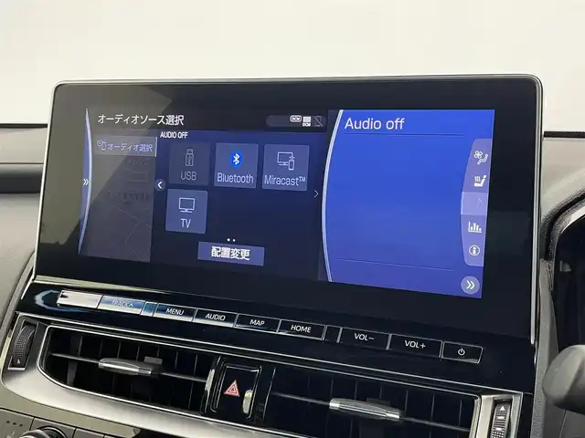 トヨタ クラウン ハイブリッド RS 埼玉県 2020(令2)年 5.2万km シルバーM 純正１２．３インチナビ　パノラミックビューモニター　ＢＳＭ　ＨＵＤ　ビルトインＥＴＣ２．０　ドライブレコーダー　三眼ＬＥＤ　セーフティセンス　レーダークルーズ　シートヒーター　ステアリングヒーター