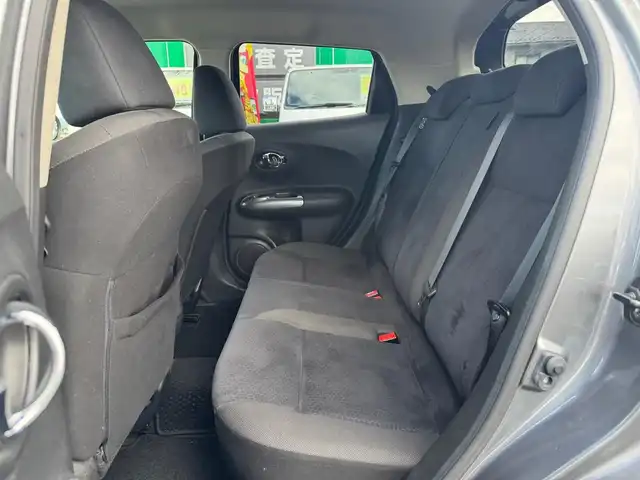 日産 ジューク 15RX タイプV 滋賀県 2013(平25)年 8.8万km ガンＭ 純正フルセグナビ/　フルセグ Bluetooth CD DVD SD AM FM/バックカメラ/ビルトインETC/スマートキー×2/プッシュスタート/取扱説明書/保証書/電動格納ミラー/パワーステアリング/パワーウィンドウ/