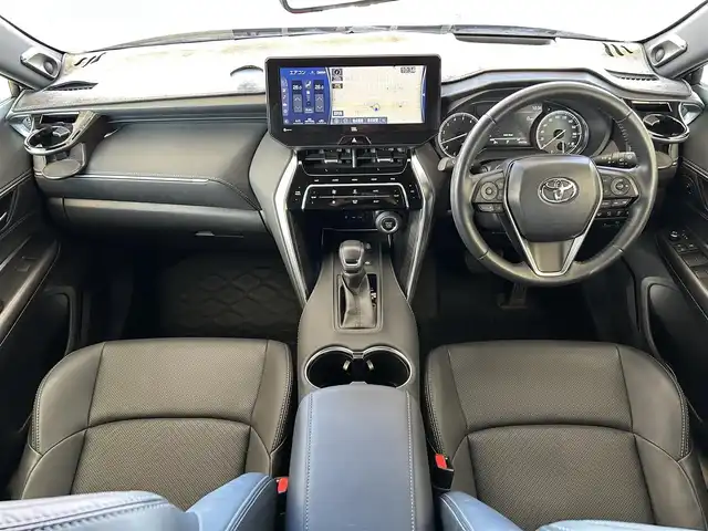 トヨタ ハリアー Z レザーパッケージ 道東・釧路十勝 2022(令4)年 3.5万km プレシャスブラックパール 4WD/寒冷地仕様/ワンオーナー/ガラスルーフ/純正ナビ/フルセグTV/全方位カメラ/クルーズコントロール/（追従走行あり）/電動リアゲート/前席パワーシート/レザーシート/シートヒーター/シートベンチレーション/ステアリングスイッチ/ステアリングヒーター/革巻きステアリング/デジタルインナーミラー/プッシュスタート/MTモード付AT/スマートキー/スペアキー/ETC2.0/純正フロアマット/純正AW夏タイヤ/前後コーナーセンサー/レーンキープアシスト/横滑り防止装置/オートライト/オートマチックハイビーム/LEDヘッドライト/前後フォグランプ